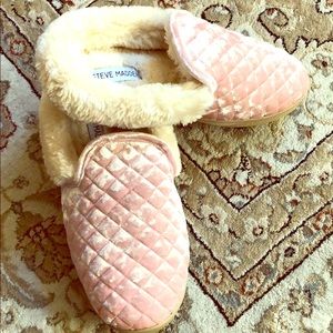 Steve Madden Slippers